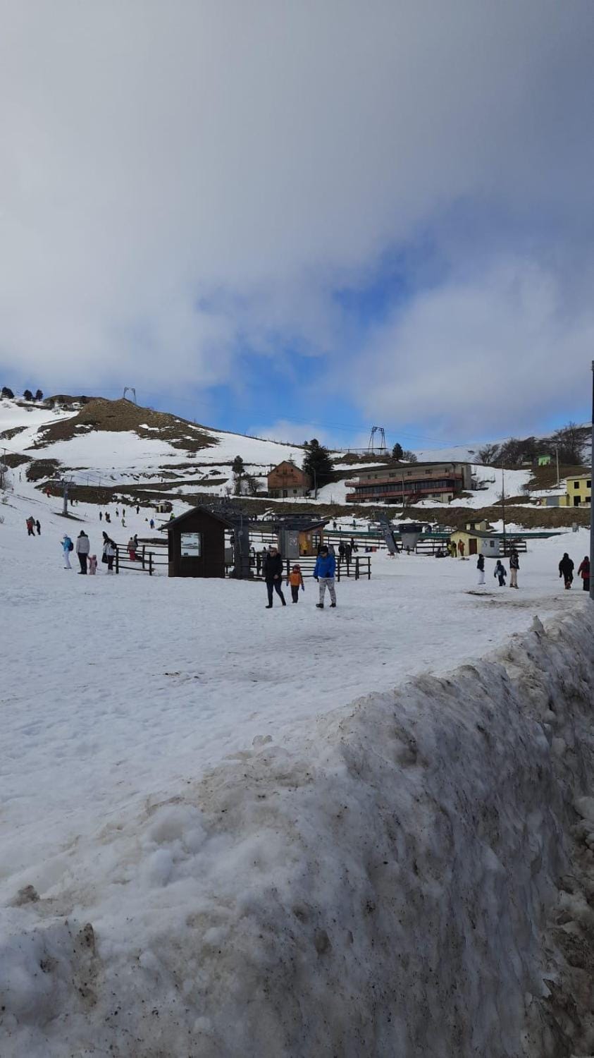 Skiing