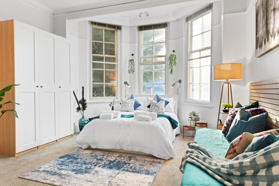 Bed, Photo of the whole room, Bedroom, towels, wardrobe