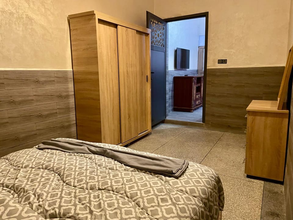 Bed, Photo of the whole room, Bedroom, wardrobe
