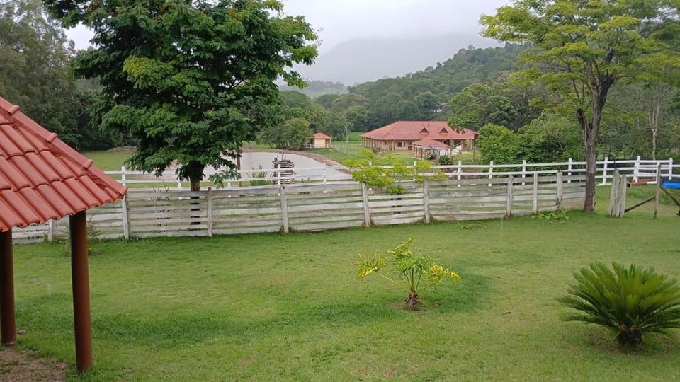Recanto dos Bois de Sela House in State of São Paulo