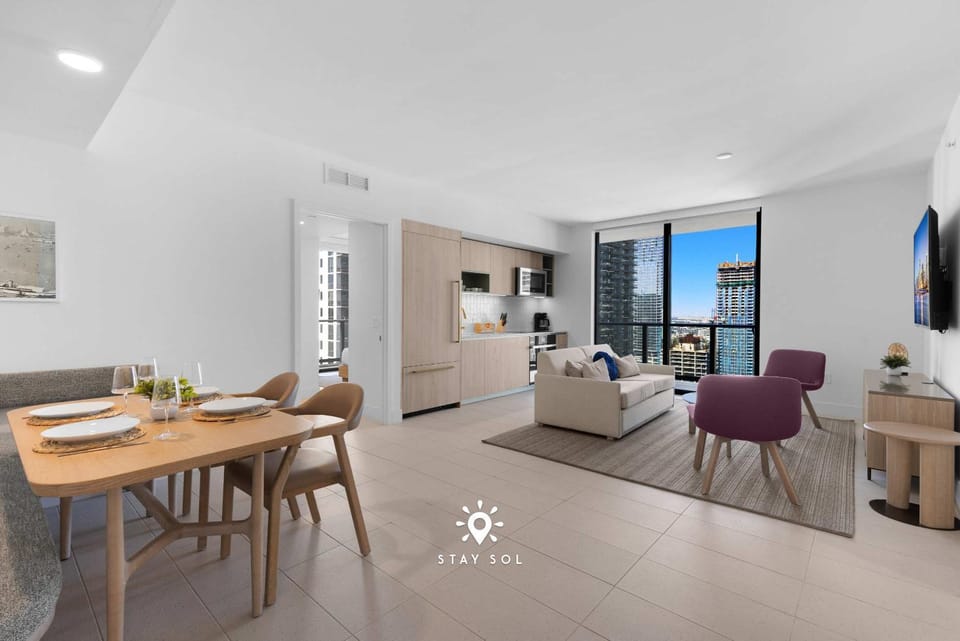 Modern Stylish Apt 2BR-2BTH Apartment in Miami