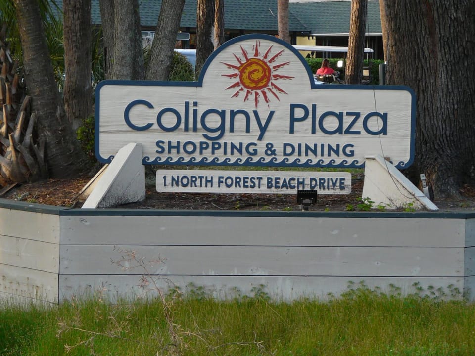 On Island Thyme Getaway near Coligny- #228 Apartment in South Forest Beach