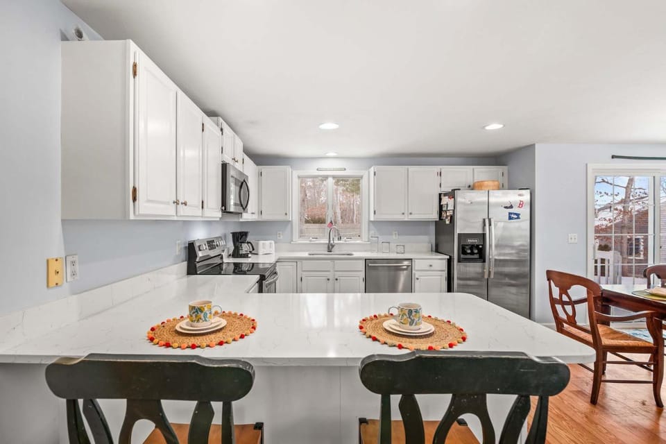 Cozy Bungalow Close to Downtown House in Harwich
