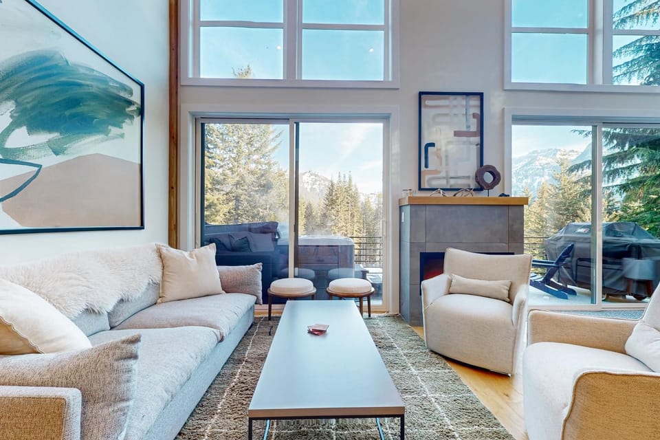 Snoqualmie Pass Mountain Retreat House in Snoqualmie Pass