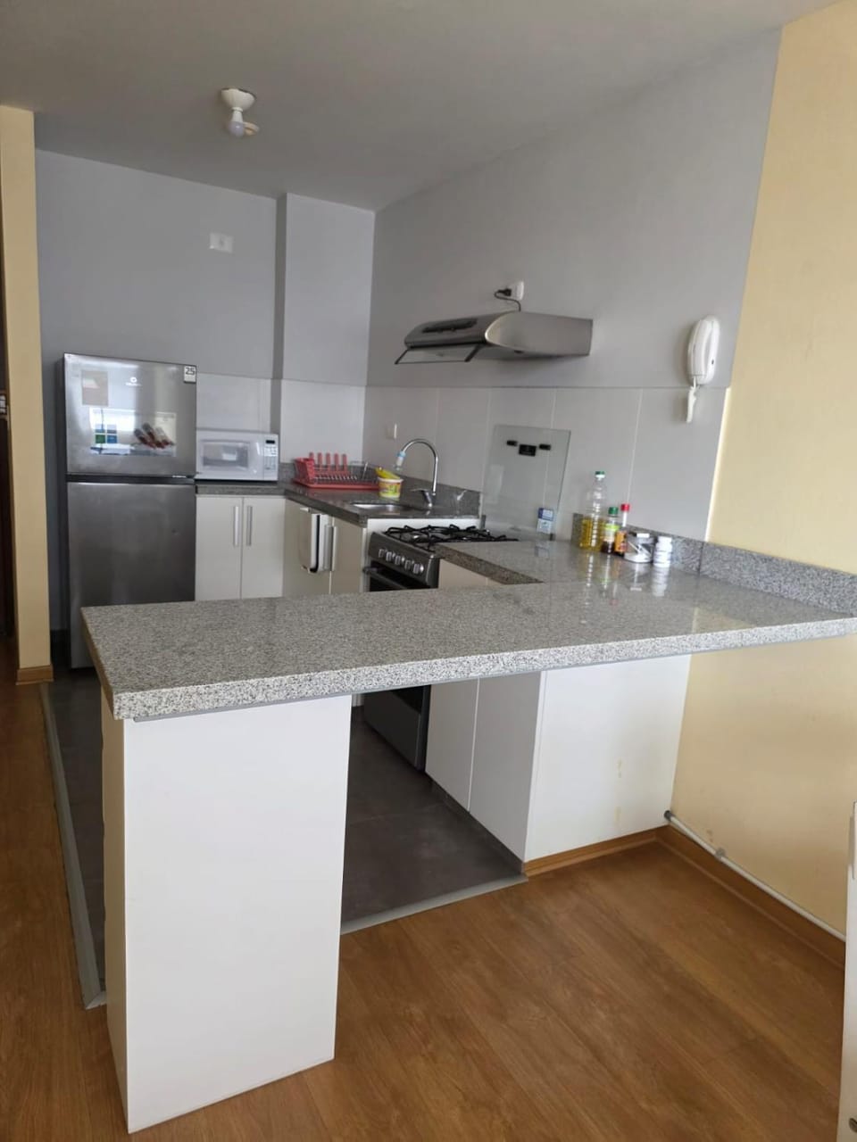 Departamento con piscina ubicado en Breña Apartment in Lima