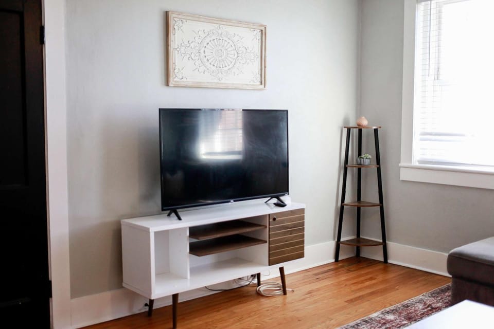 Sojourn at Colley Manor Unit 3 Sleeps 4 Apartment in Portsmouth