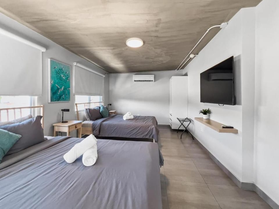 Aquabella 8 Beach Bliss in Isla Verde Apartment in Carolina