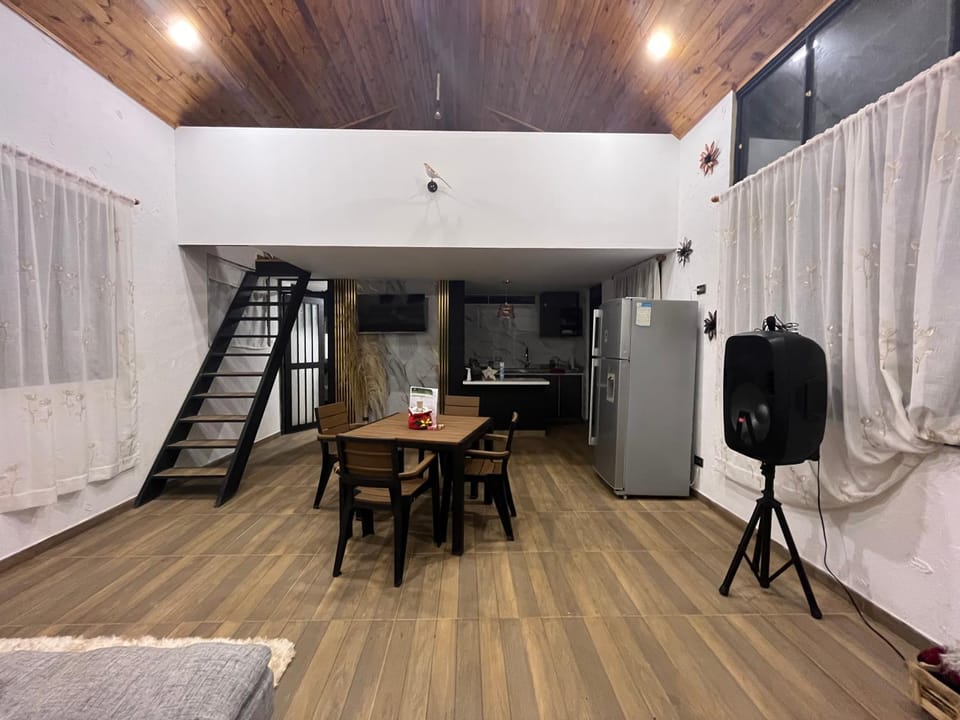 TV and multimedia, pet friendly