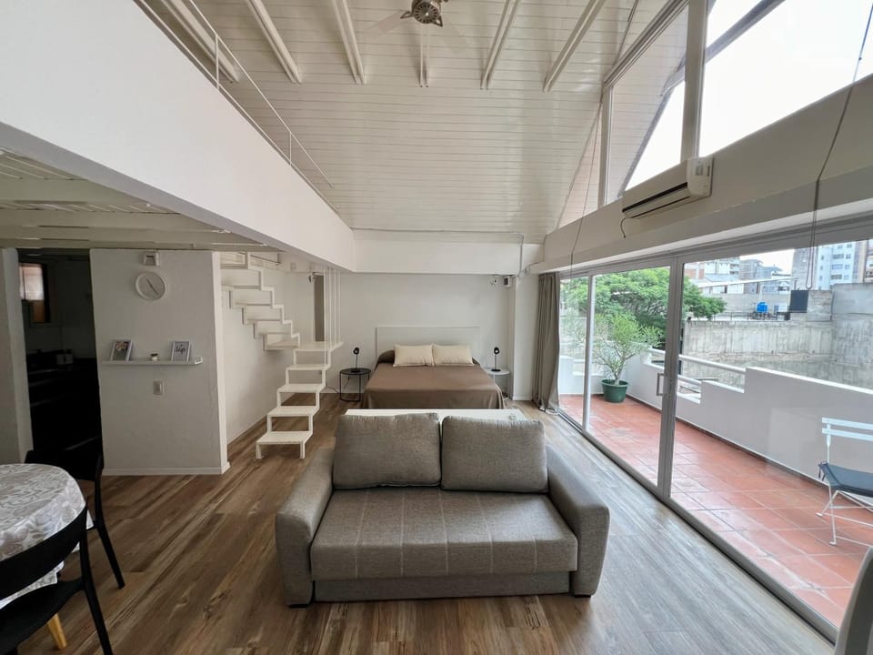 View (from property/room), Balcony/Terrace, Living room, Dining area