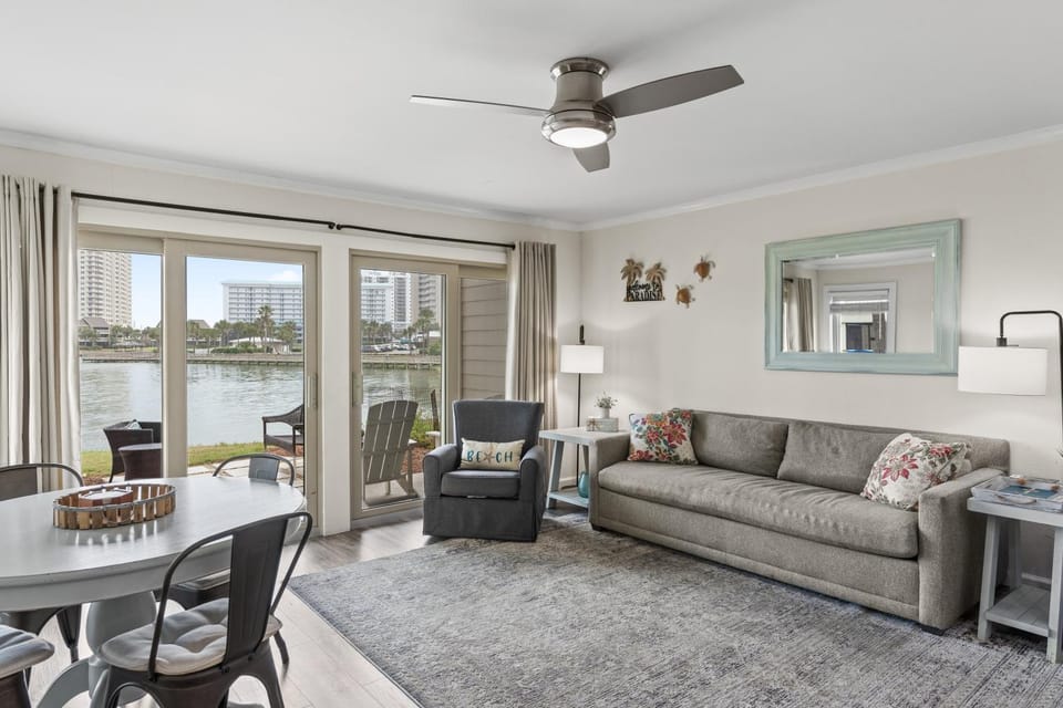 Beach Blessings 106 condo Apartment in Miramar Beach