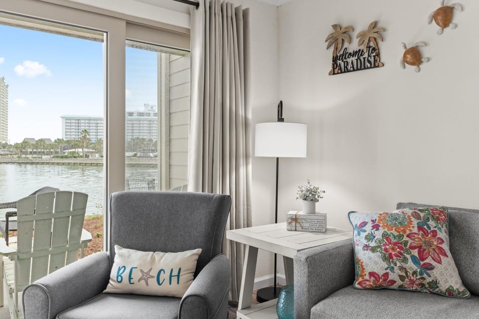 Beach Blessings 106 condo Apartment in Miramar Beach