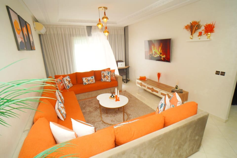 Appartement haut de gamme centre ville Iptv Netflix & Parking Apartment in Rabat-Salé-Kénitra