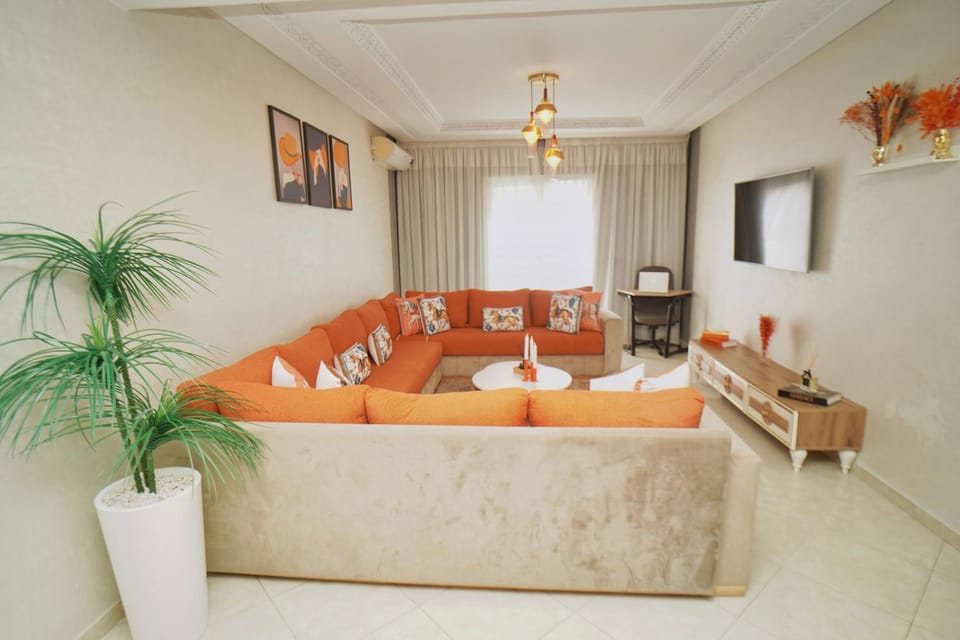 Appartement haut de gamme centre ville Iptv Netflix & Parking Apartment in Rabat-Salé-Kénitra