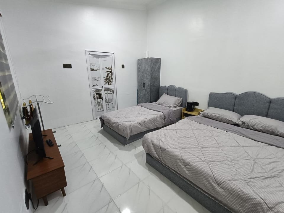 Teratak Adamia Roomstay 04 Vacation rental in Terengganu, Malaysia