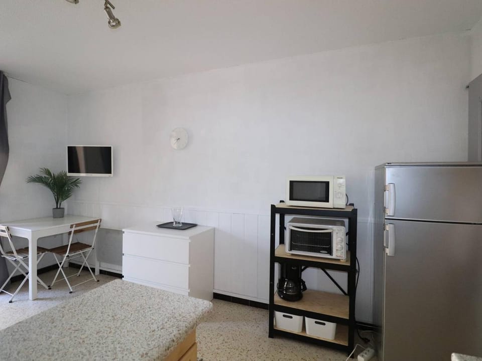 Studio cabine avec balcon et parking à La Grande-Motte - FR-1-307-275 Cabin in La Grande-Motte