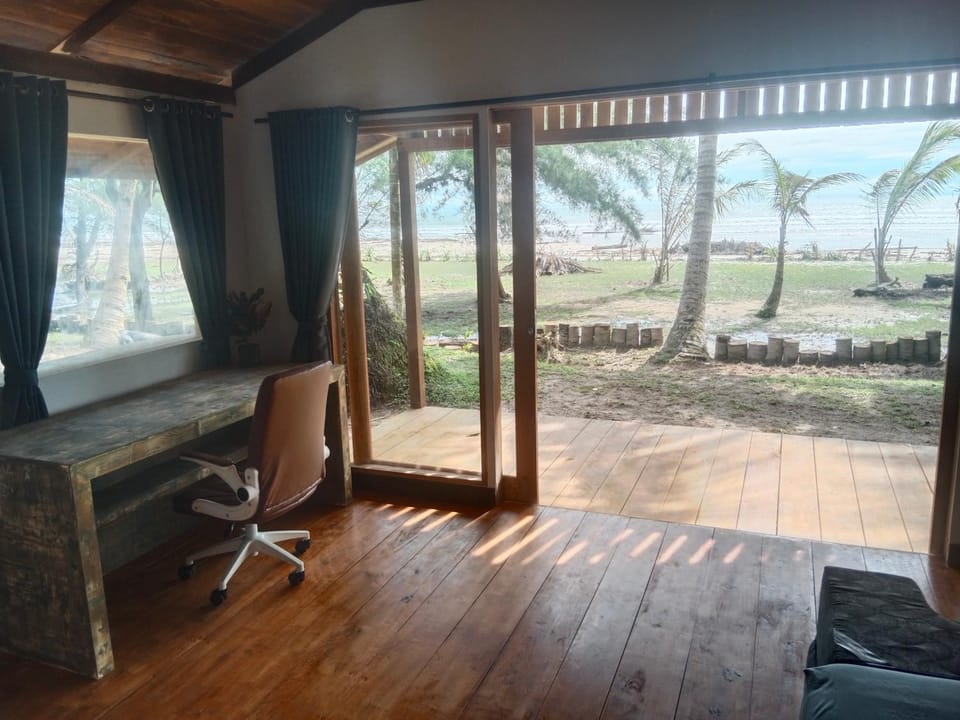 Property building, Day, Living room, Garden view