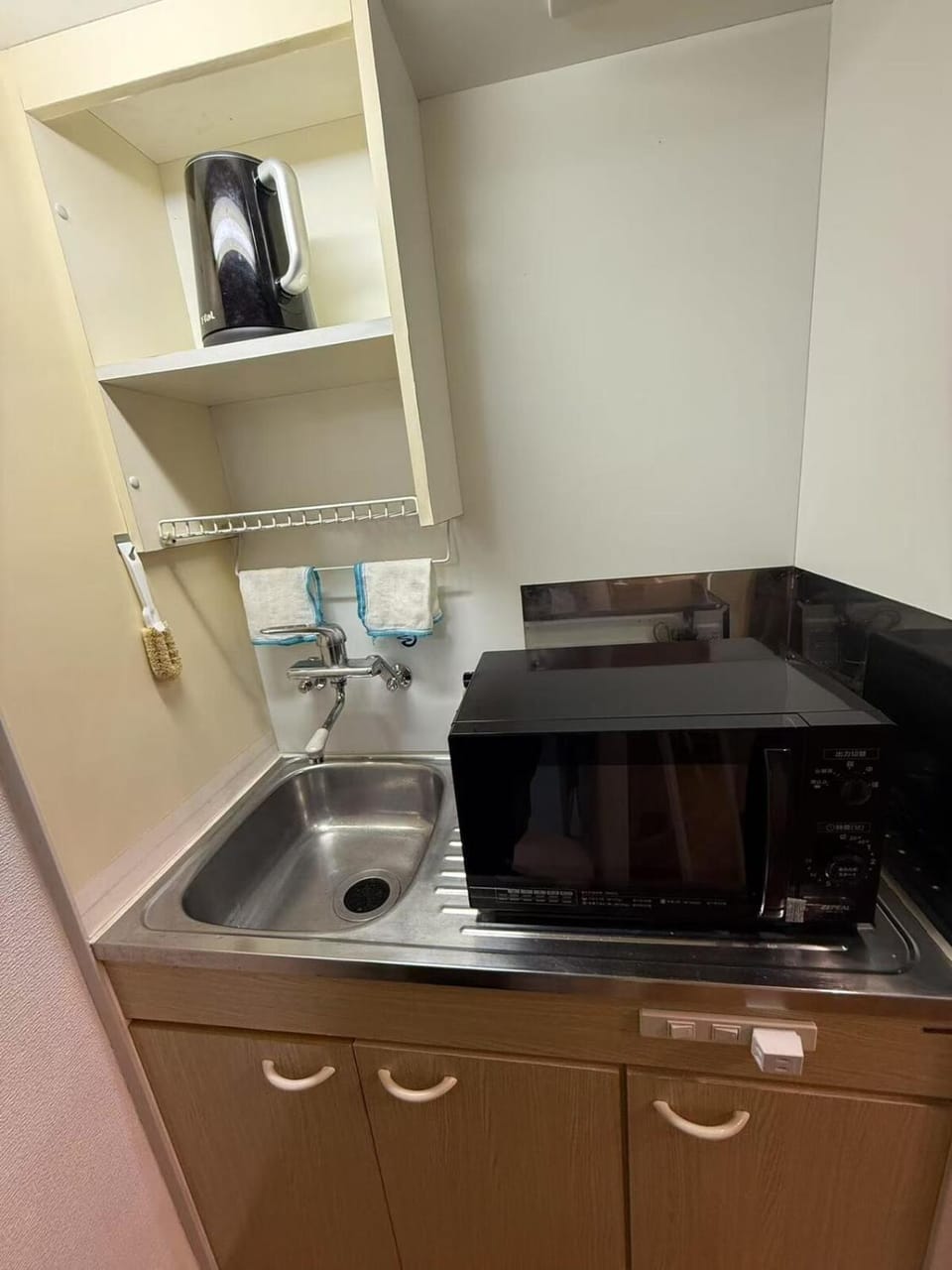 Cherry Apartment in Fukuoka