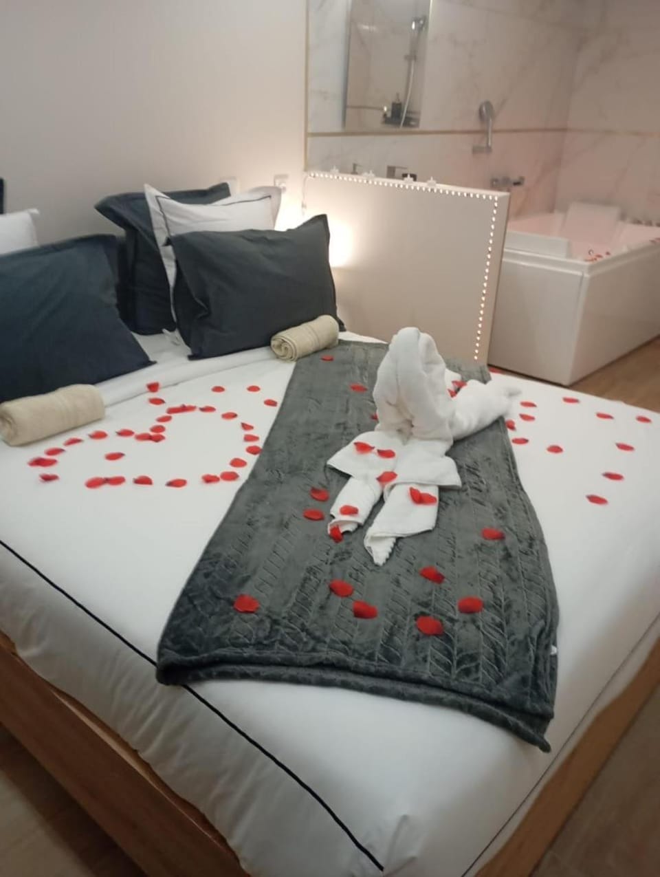 Love & Lagon - suite romantique & spa privé Apartment in Saint-Paul