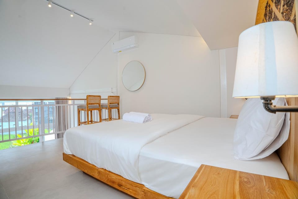 Jiva Loft Style Villa Bed and Breakfast in North Kuta