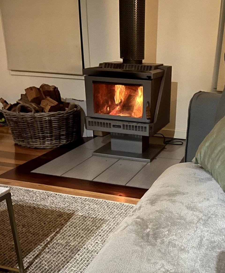 Banksia - Linen and EV House in Venus Bay