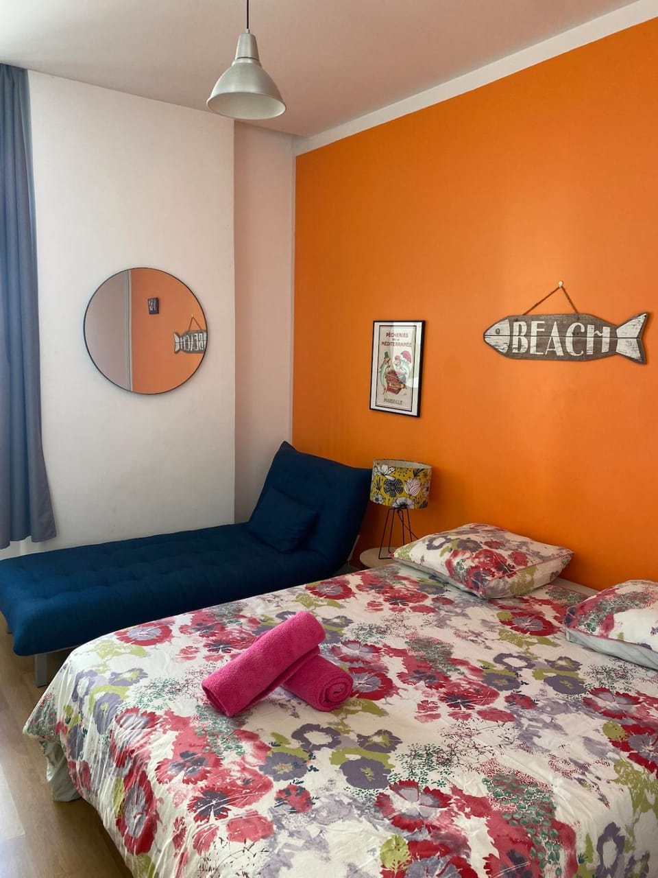Photo of the whole room