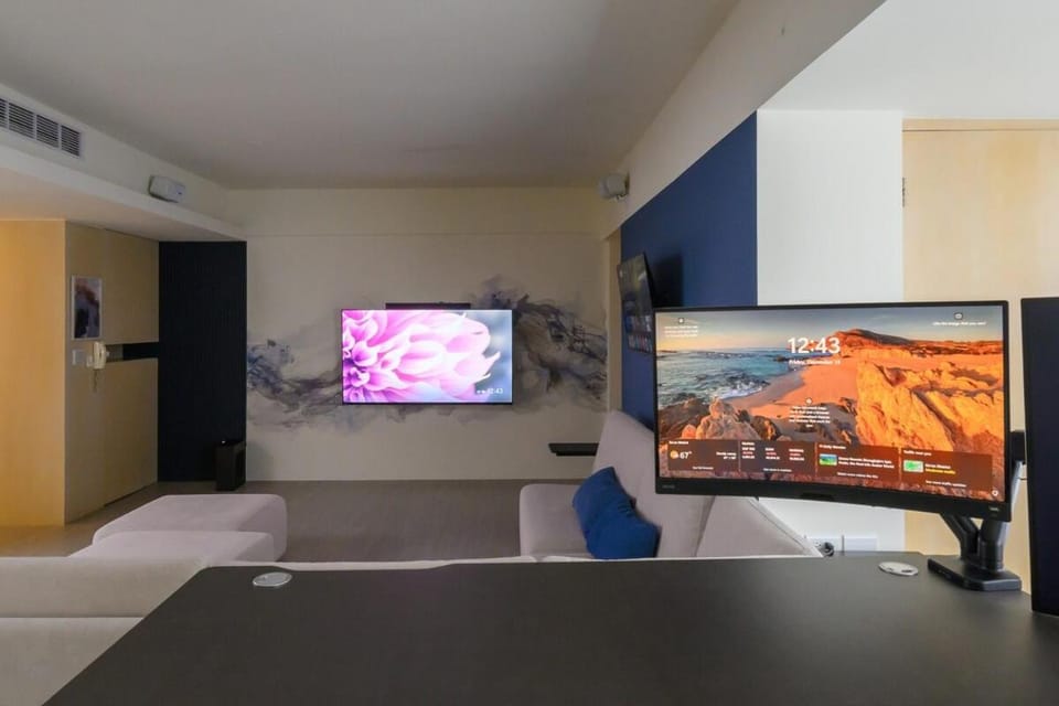 TV and multimedia, Living room