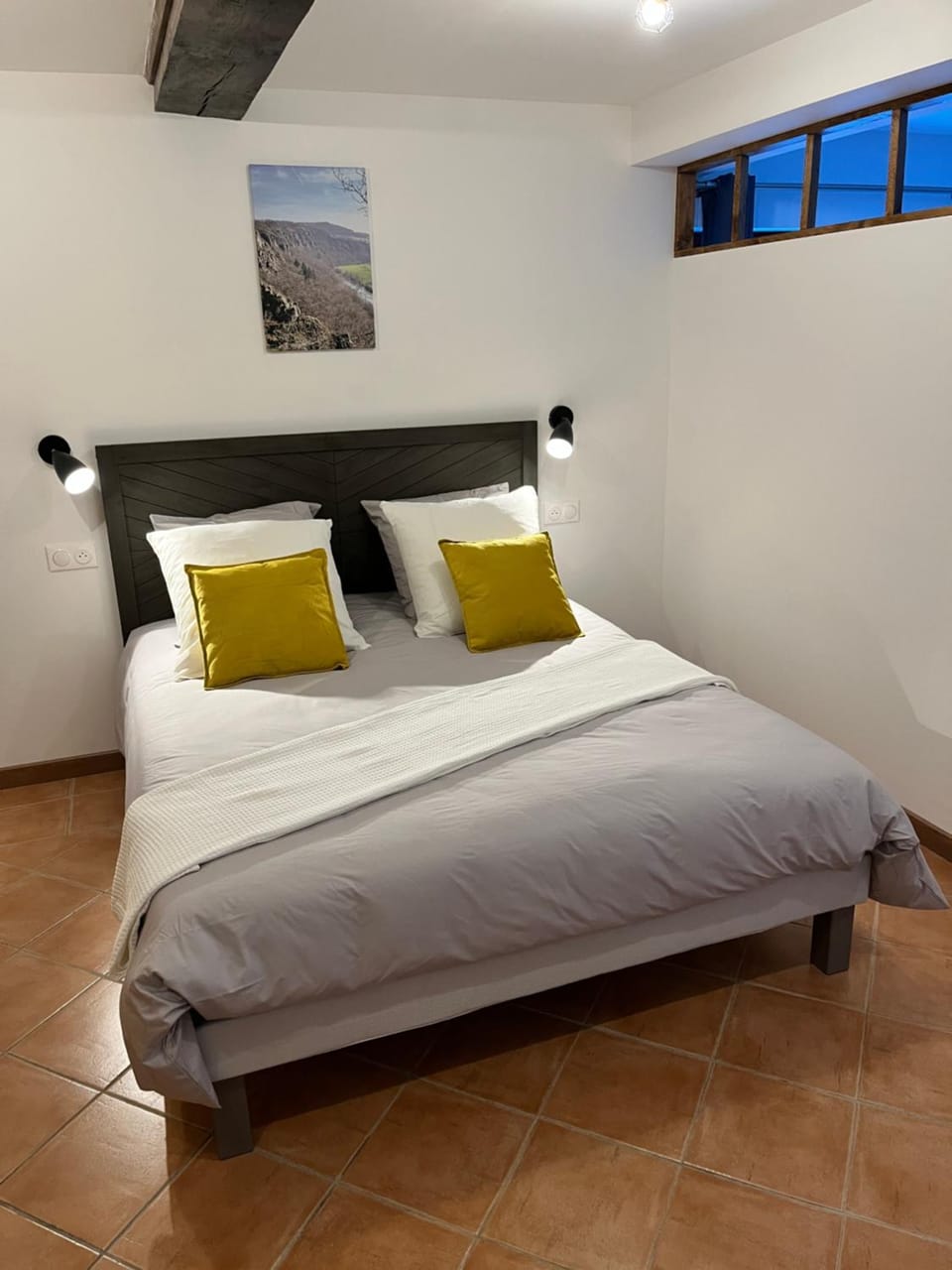 Bed, Bedroom