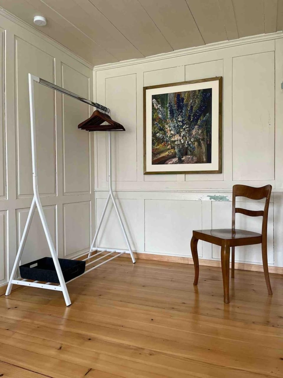 Bedroom, wardrobe