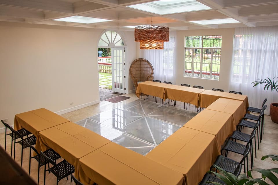 Meeting/conference room