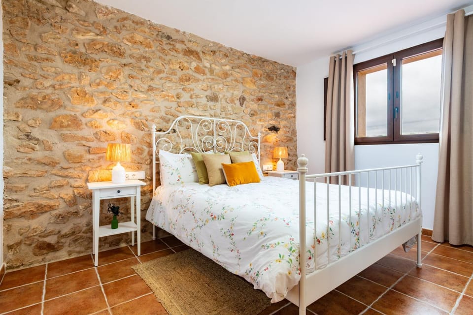 Property building, Living room, Bedroom