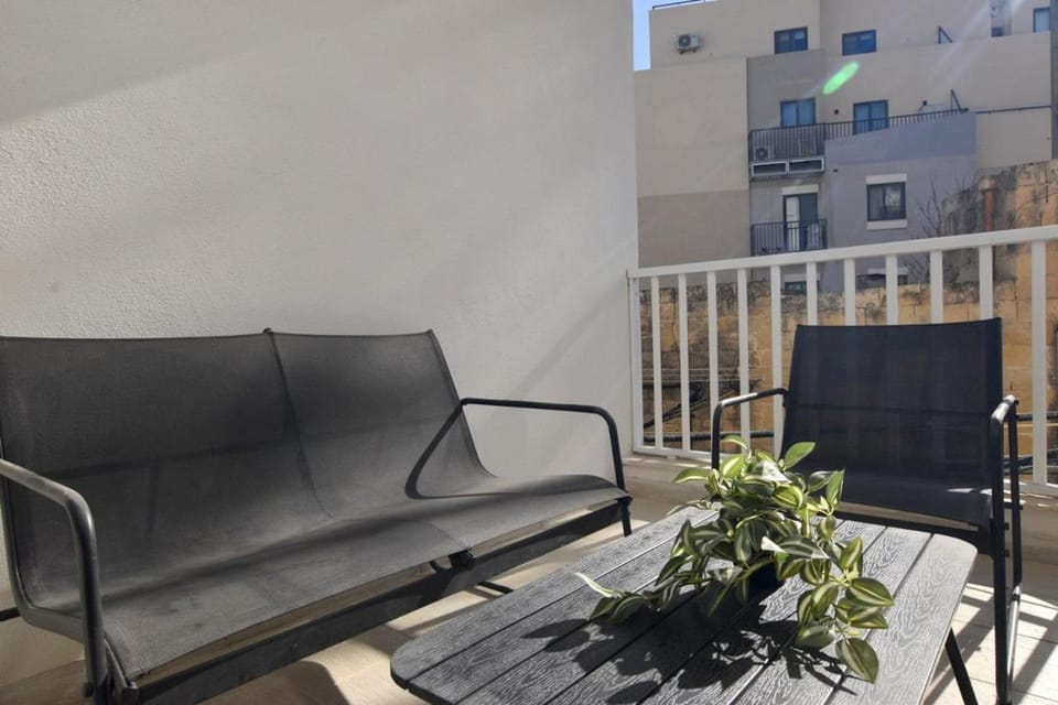 Day, Balcony/Terrace, Seating area