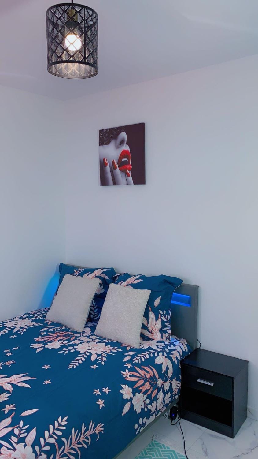 OT Appart City Logement élégant et central Apartment in Clermont-Ferrand