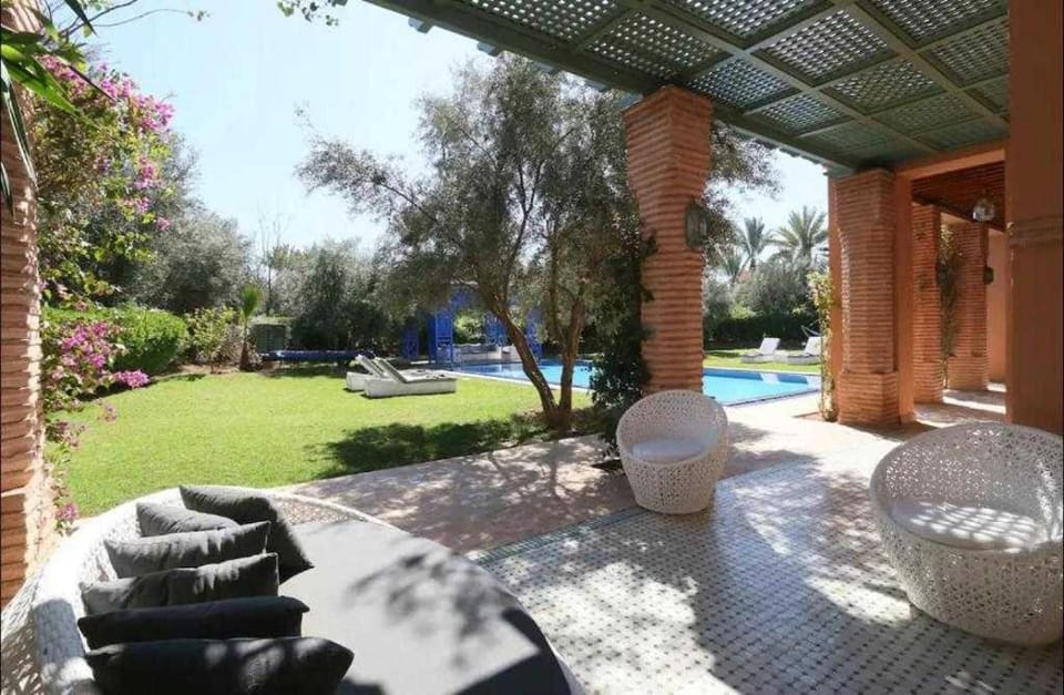 Patio, Garden, Seating area