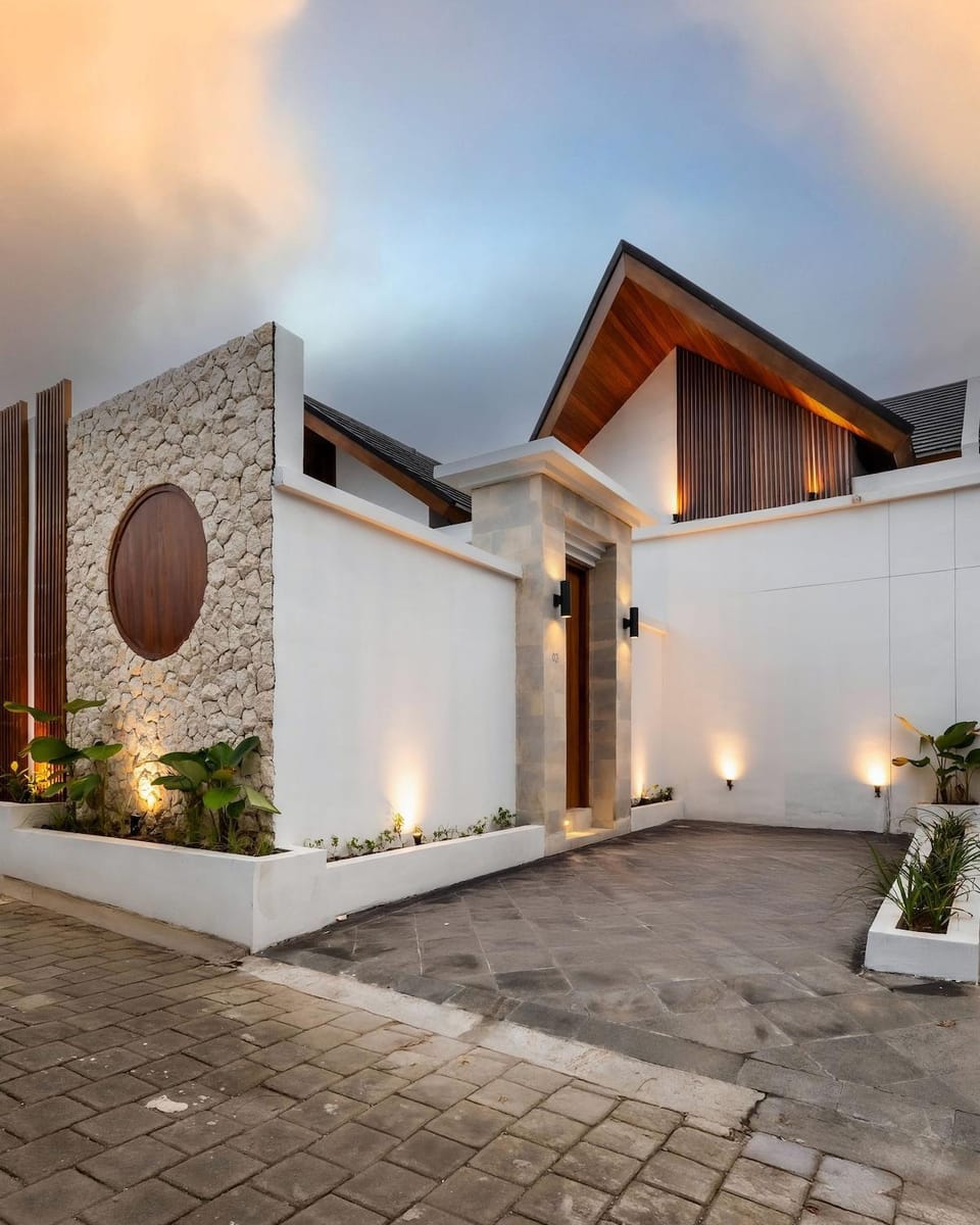 Property building, Day
