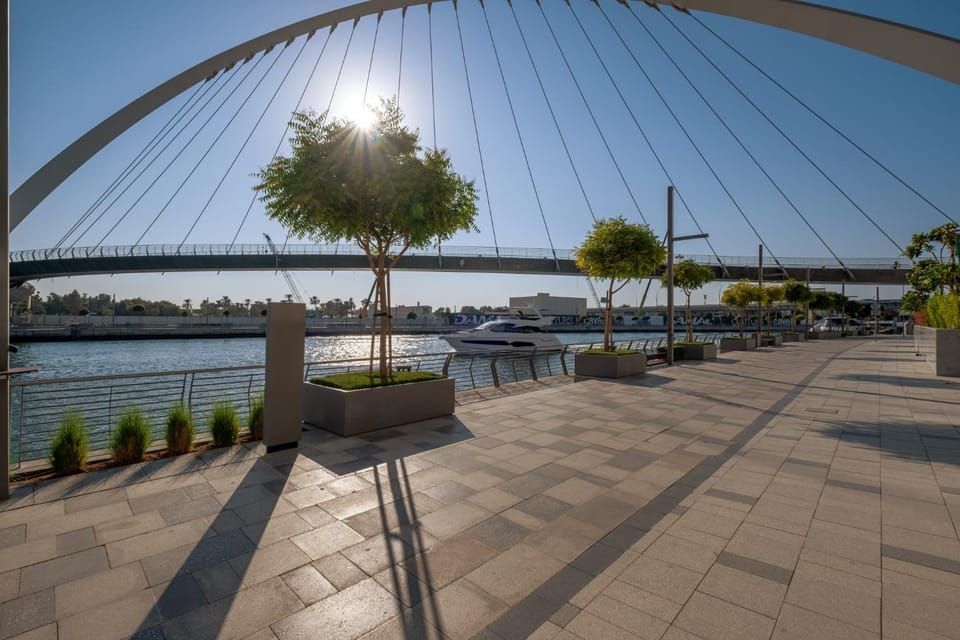 Nearby landmark, Natural landscape, River view