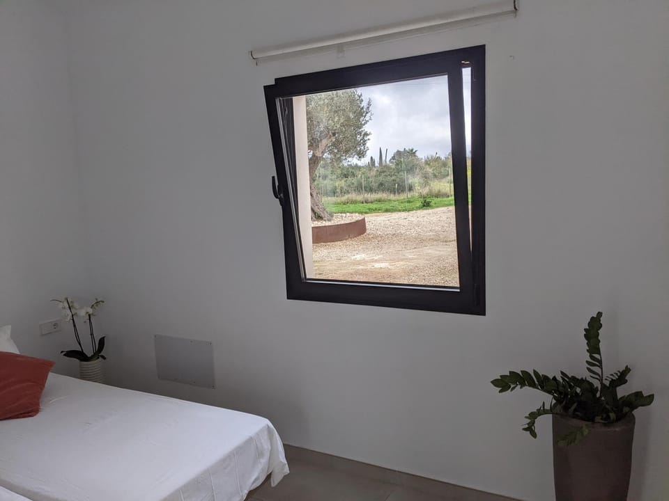 Casa Vivero es Velar House in Pla de Mallorca
