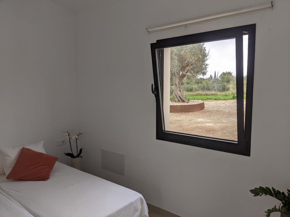 Casa Vivero es Velar House in Pla de Mallorca