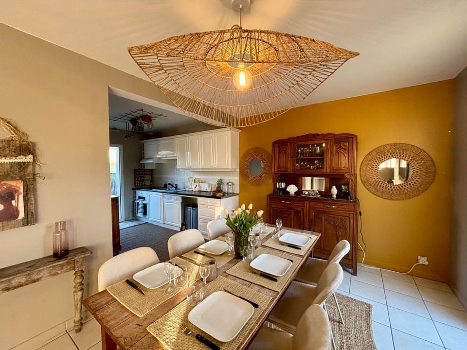 Le Cocon Iodé - 100m des plages-GR34-skatepark-kite-surf-voile-terrasse-jardin House in Clohars-Carnoët