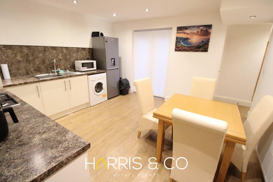Fishermans Rest Apartment in Wyre District