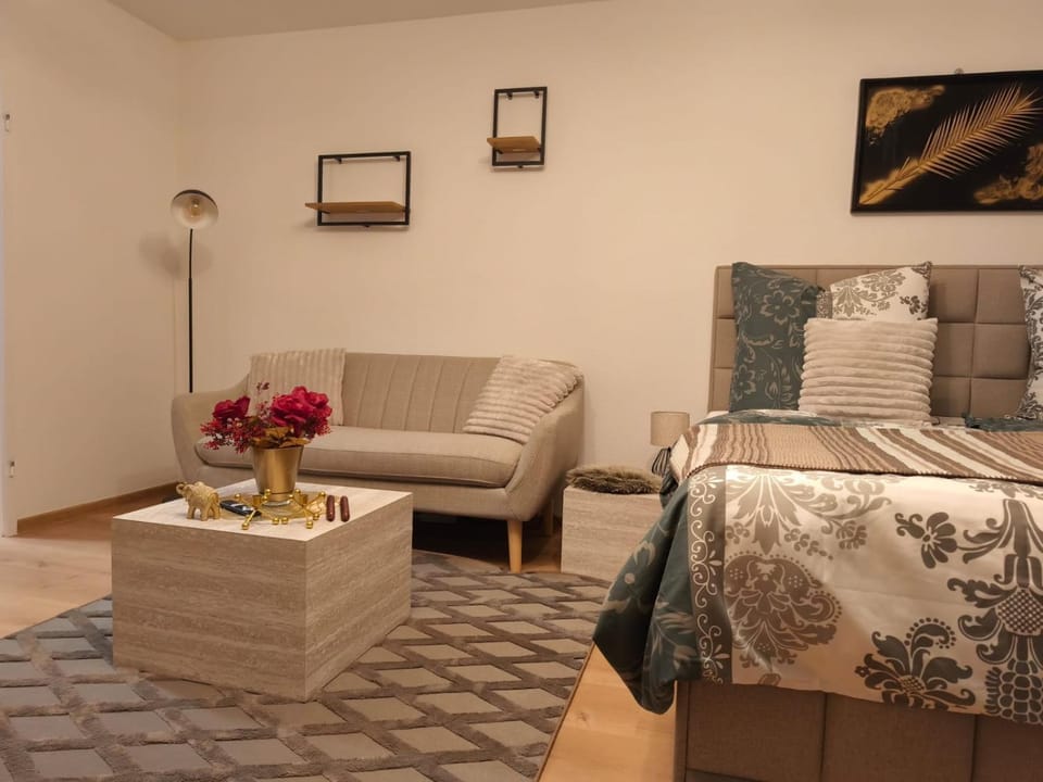 Living room, Bedroom