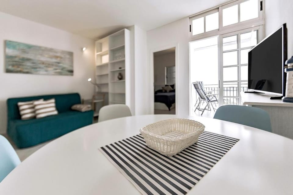 Rosamar apartment with panoramic ocean view Apartment in Los Cristianos