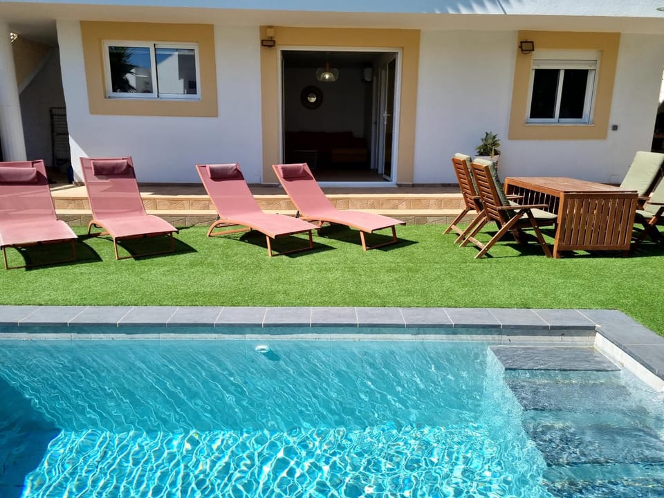 Patio, Day, Garden, Balcony/Terrace, Pool view, Swimming pool, sunbed