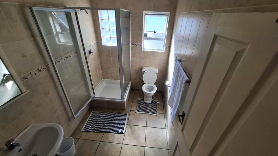 Shower, Bathroom, towels