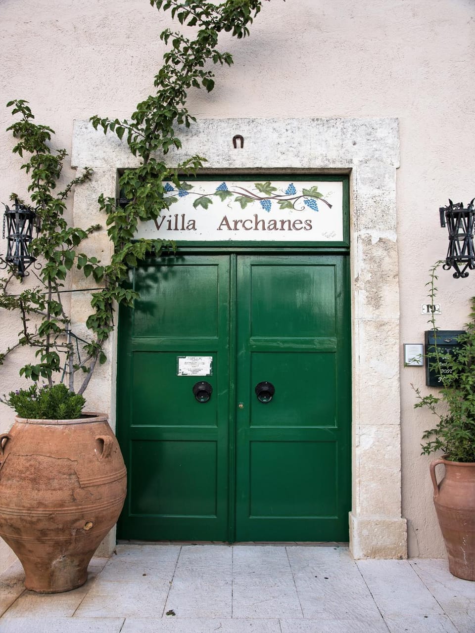 Facade/entrance