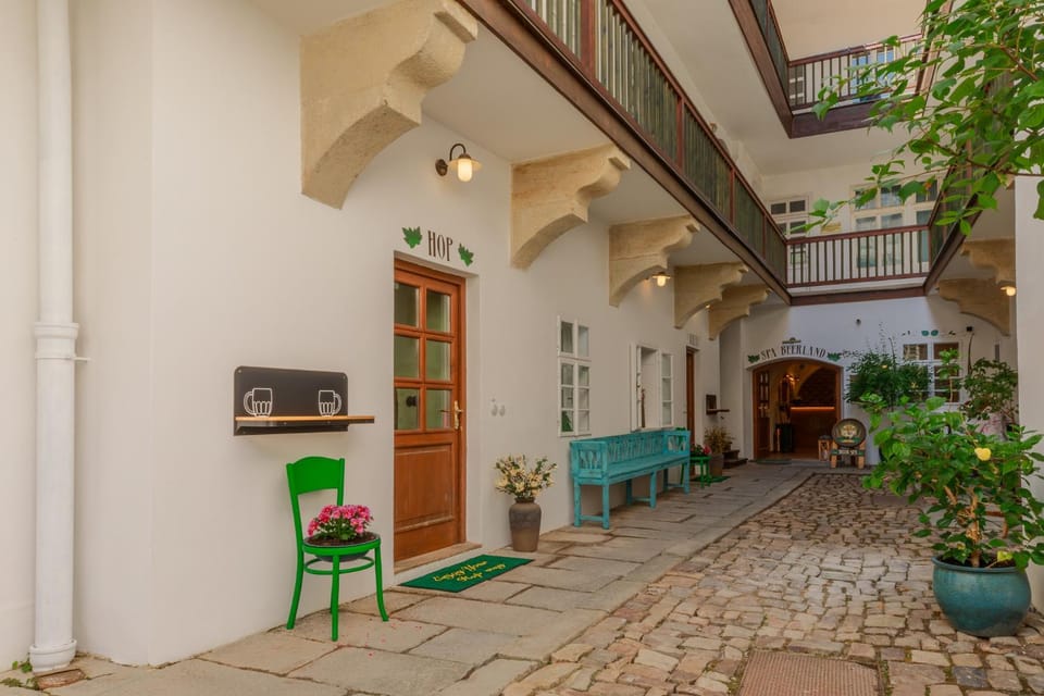 Facade/entrance, Inner courtyard view