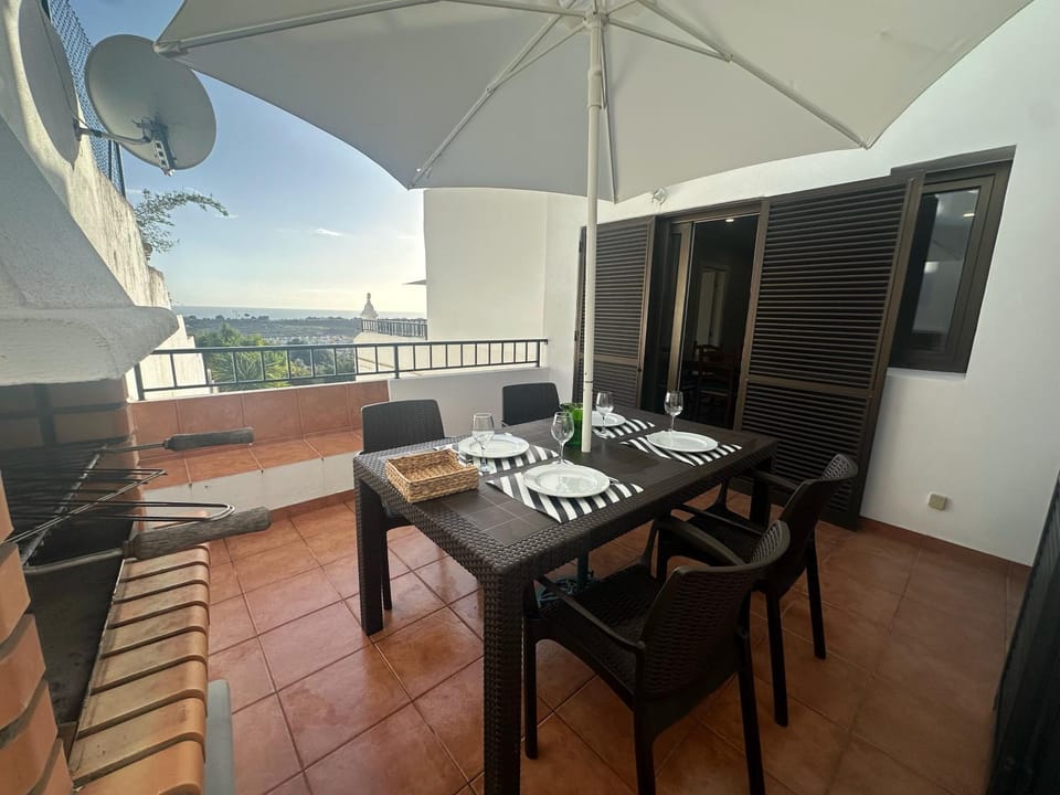 BBQ facilities, Balcony/Terrace
