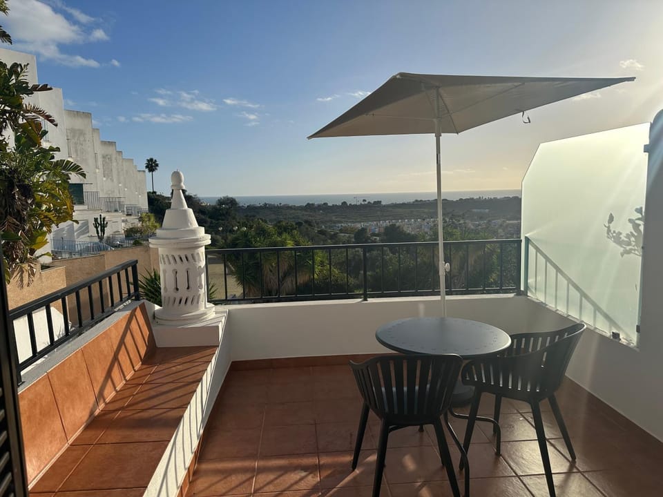 View (from property/room), Balcony/Terrace