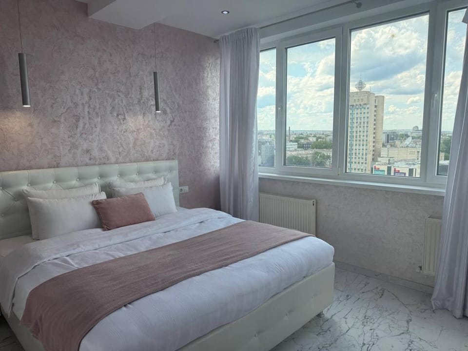 Sky High Living in a Modern 1-Bedroom Retreat Apartment in Chișinău