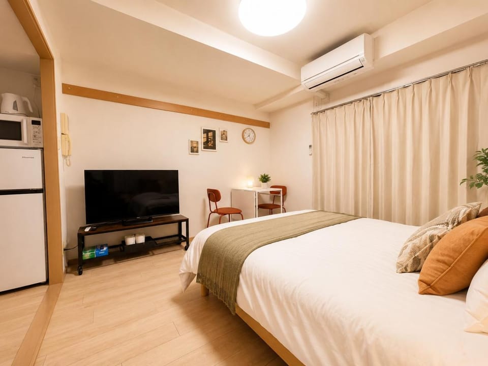 TV and multimedia, air conditioner