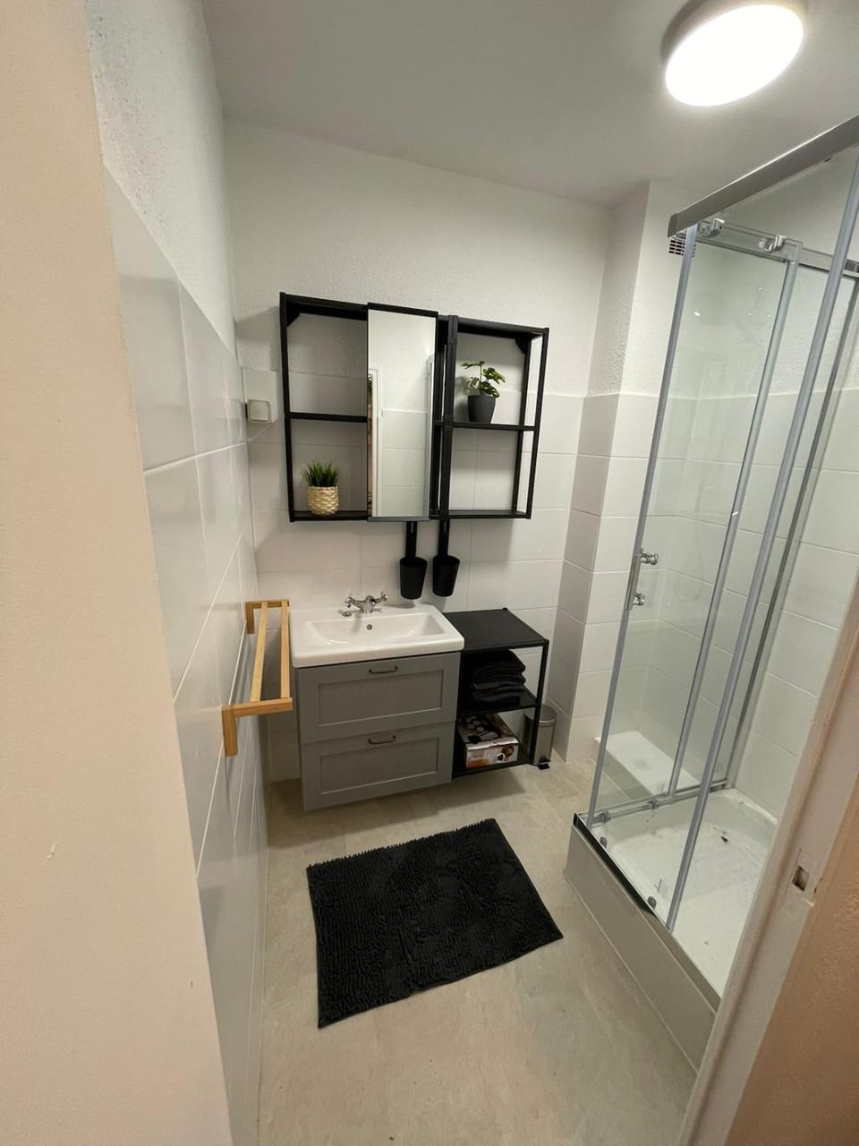 Studio dans le village pour 2 adultes 2 enfants Apartment in Saintes-Maries-de-la-Mer